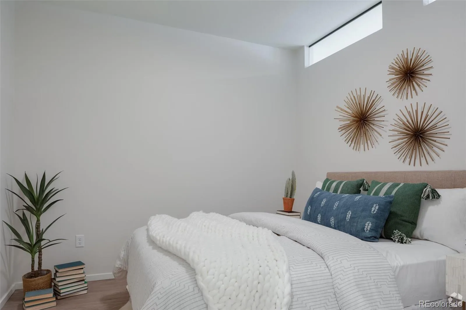 2049 S Columbine #204 Denver CO 80219 | MLS #REC8975648 10072026164616 1600 5