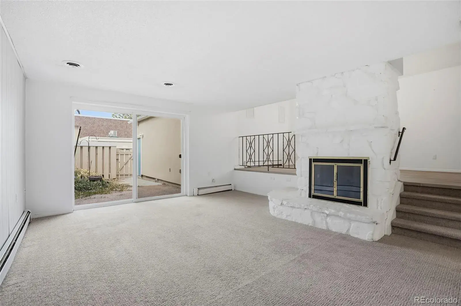 12032025195717 1600 10