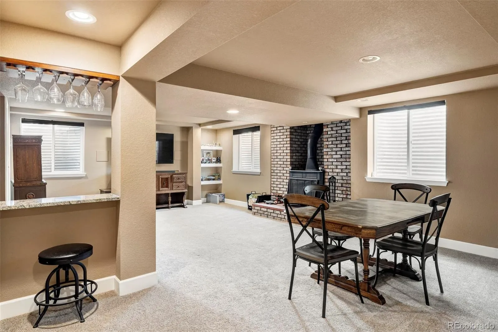 03122026185033 1600 22