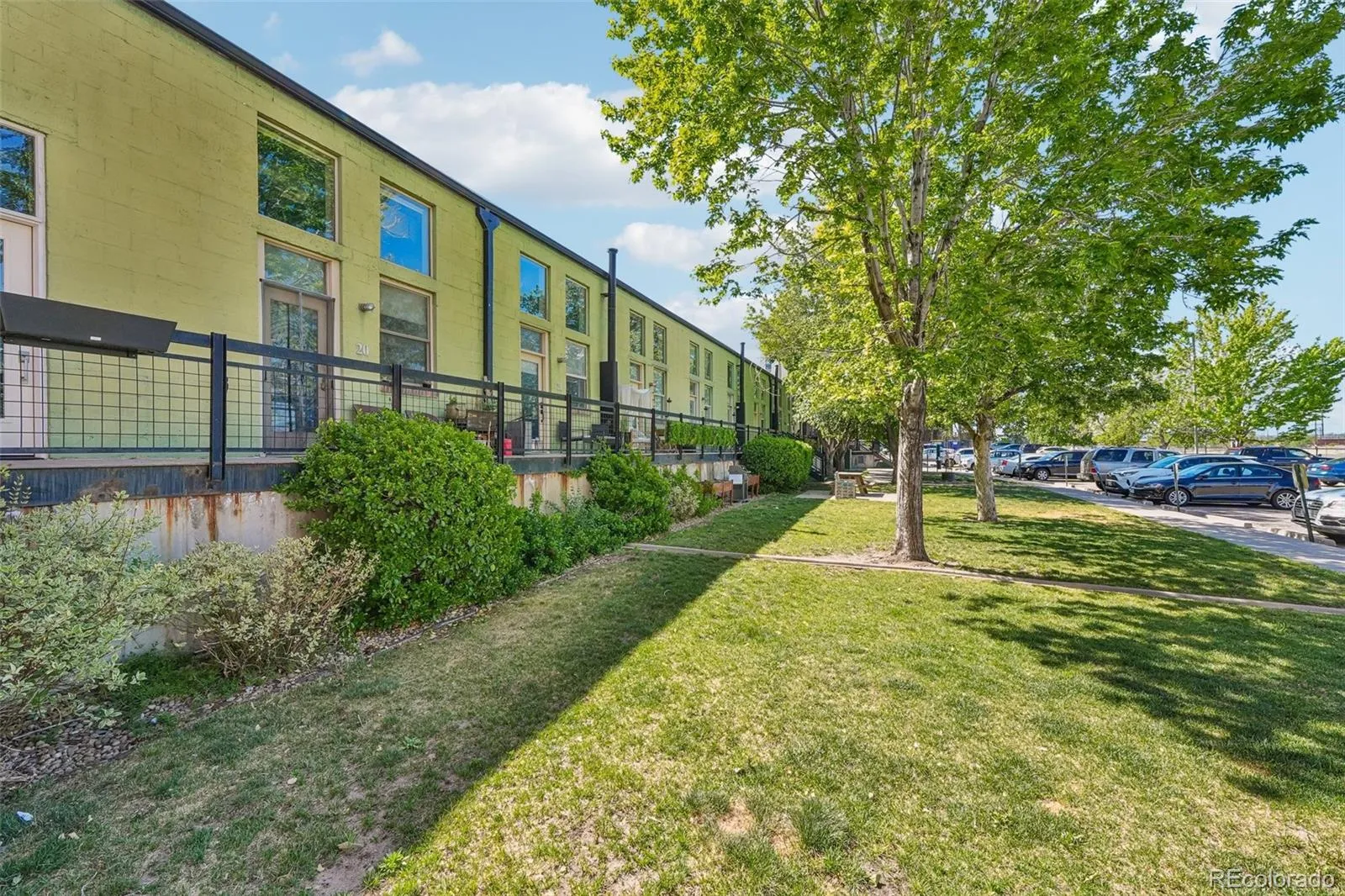 1111 Osage Street #16 Denver CO 80204 MLS #REC8978419 05132026142819 1600 39