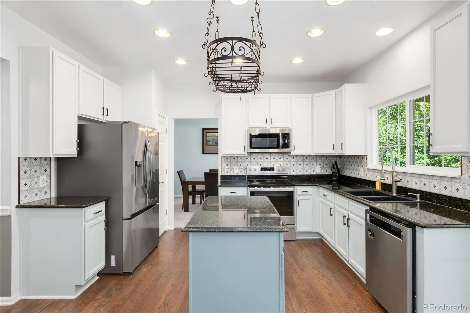 2073 Maples Place Littleton CO 80129 | MLS #REC8978526 06182026160115 1600 11