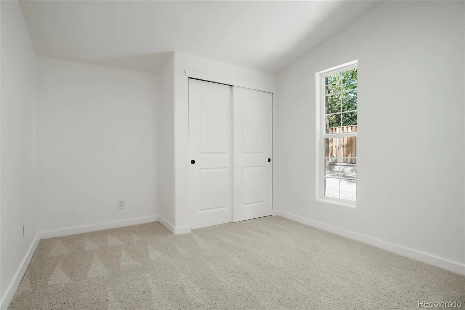 2112 9th Avenue Longmont CO 80501 | MLS #REC8979700 08212026205536 1600 36