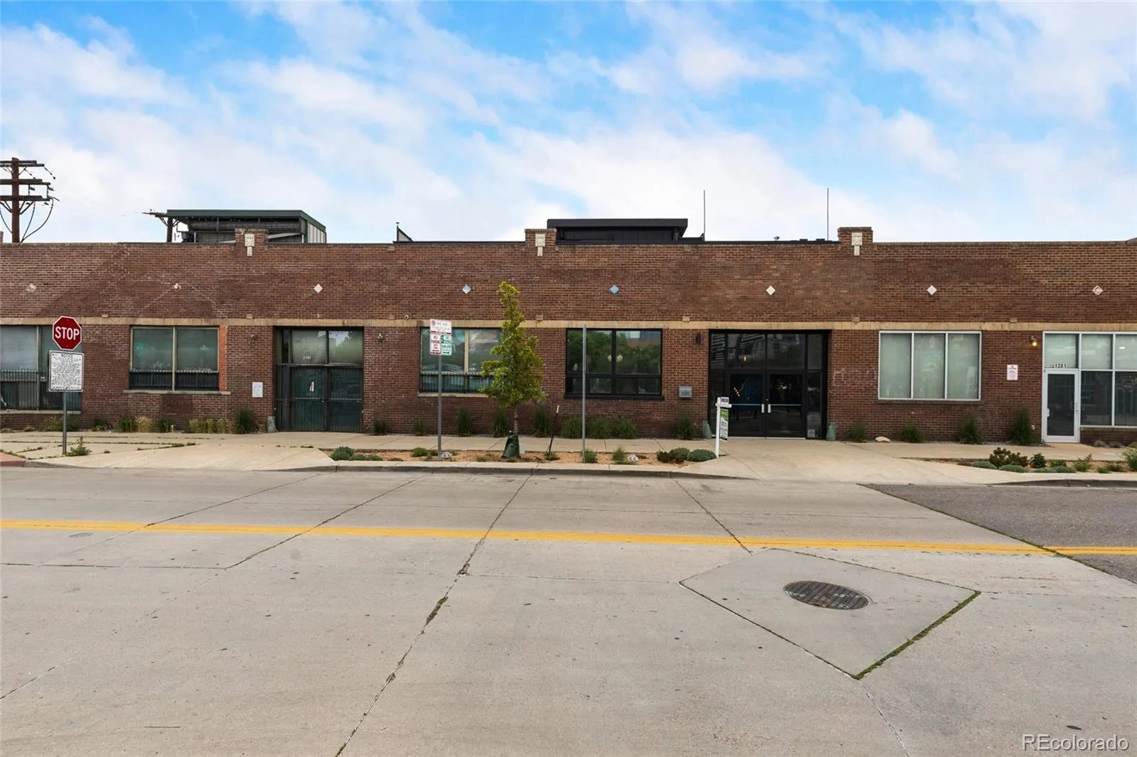 1203 24th Street Denver CO 80205 MLS #REC8983585 05012026032317 1600 35