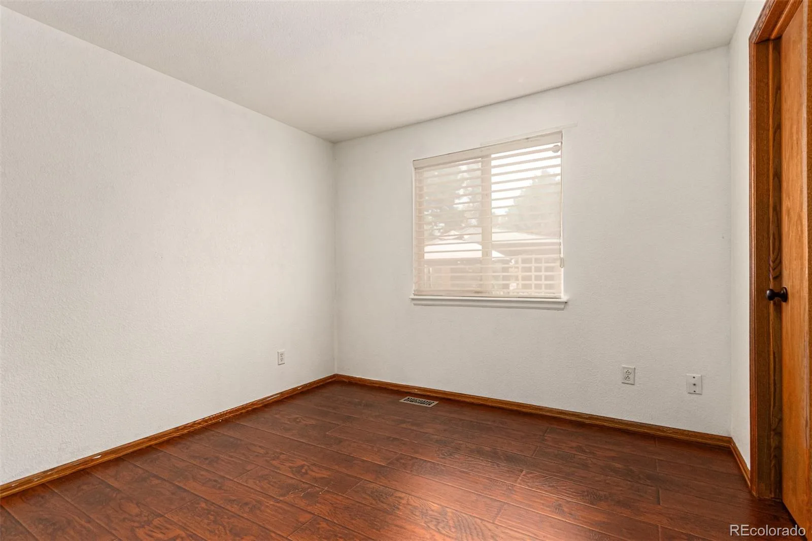 13865 Elm Street Thornton CO 80602 | MLS #REC8984461 08132026213850 1600 20