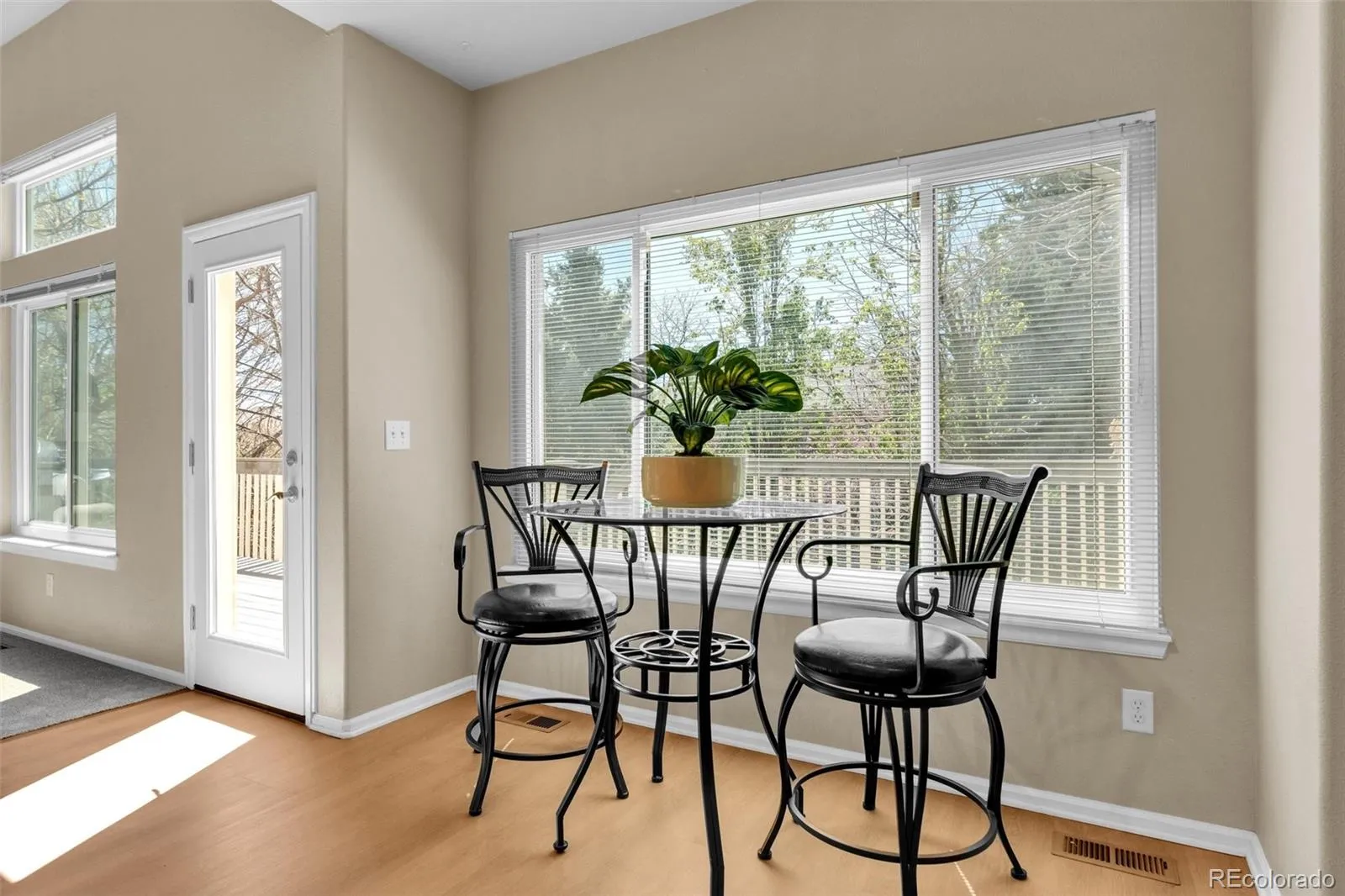 5177 S Fraser Way Aurora CO 80015 MLS #REC8984868 04172026230437 1600 12