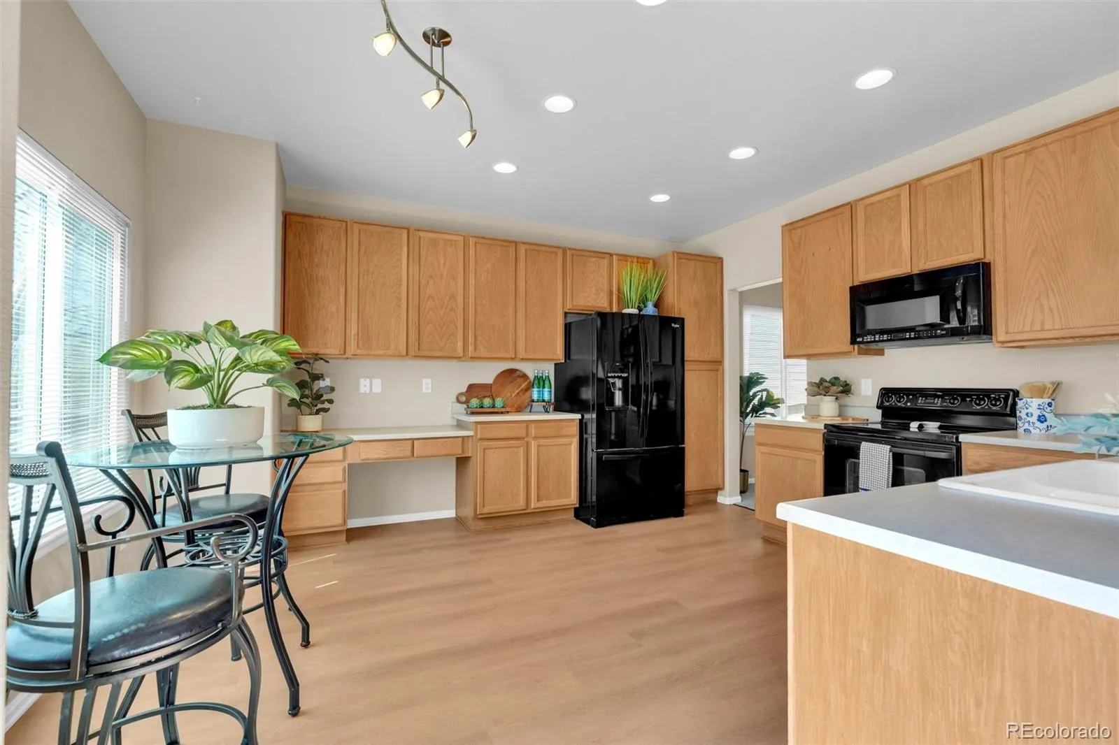 5177 S Fraser Way Aurora CO 80015 MLS #REC8984868 04172026230437 1600 14