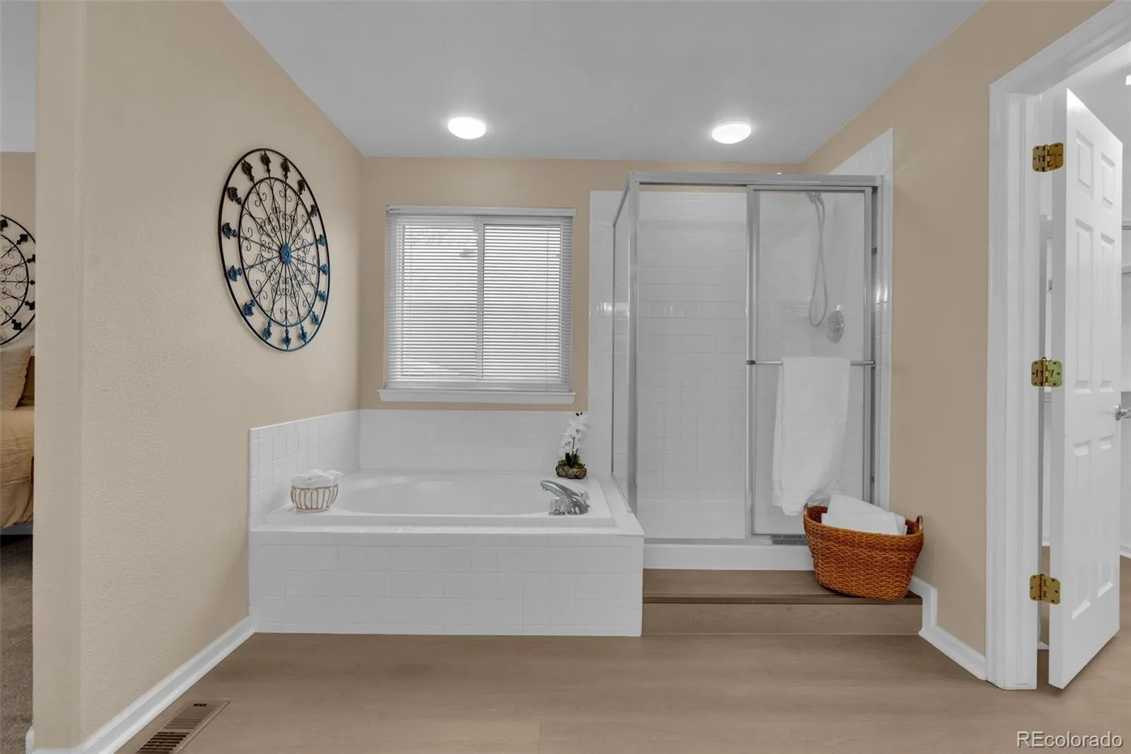 5177 S Fraser Way Aurora CO 80015 MLS #REC8984868 04172026230437 1600 27