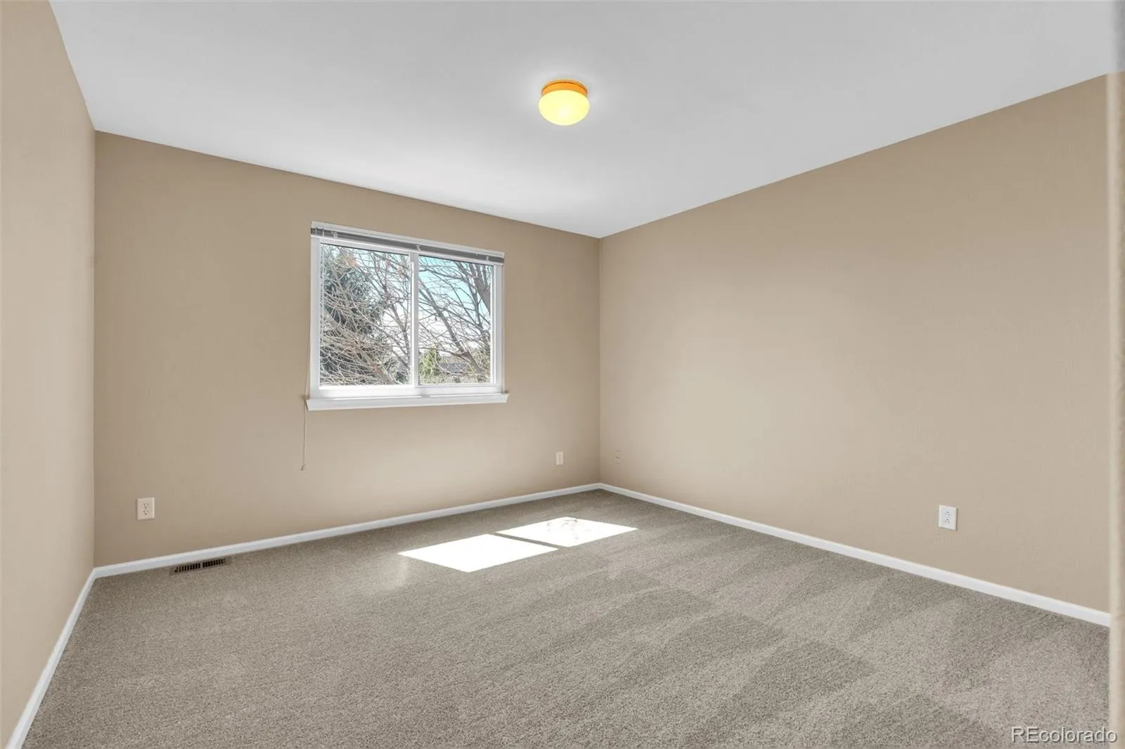 5177 S Fraser Way Aurora CO 80015 MLS #REC8984868 04172026230437 1600 31