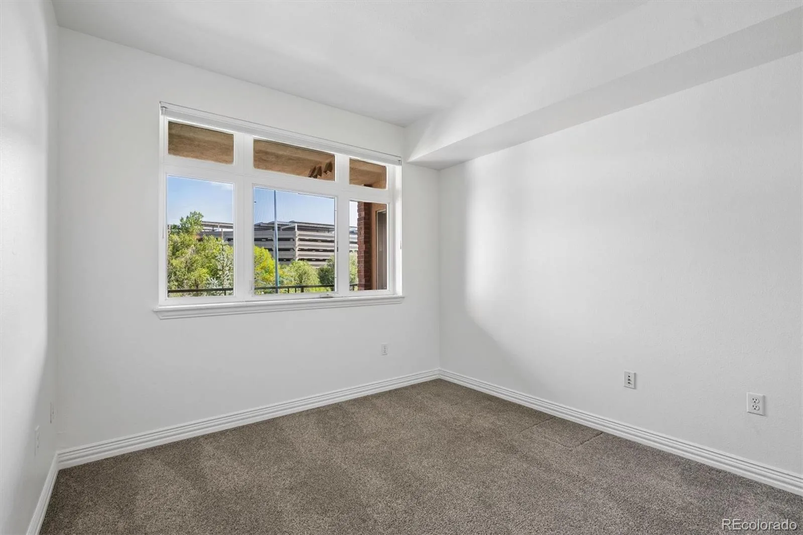 2700 E Cherry Creek South Drive #214 Denver CO 80209 | MLS #REC8985460 07312026172813 1600 14