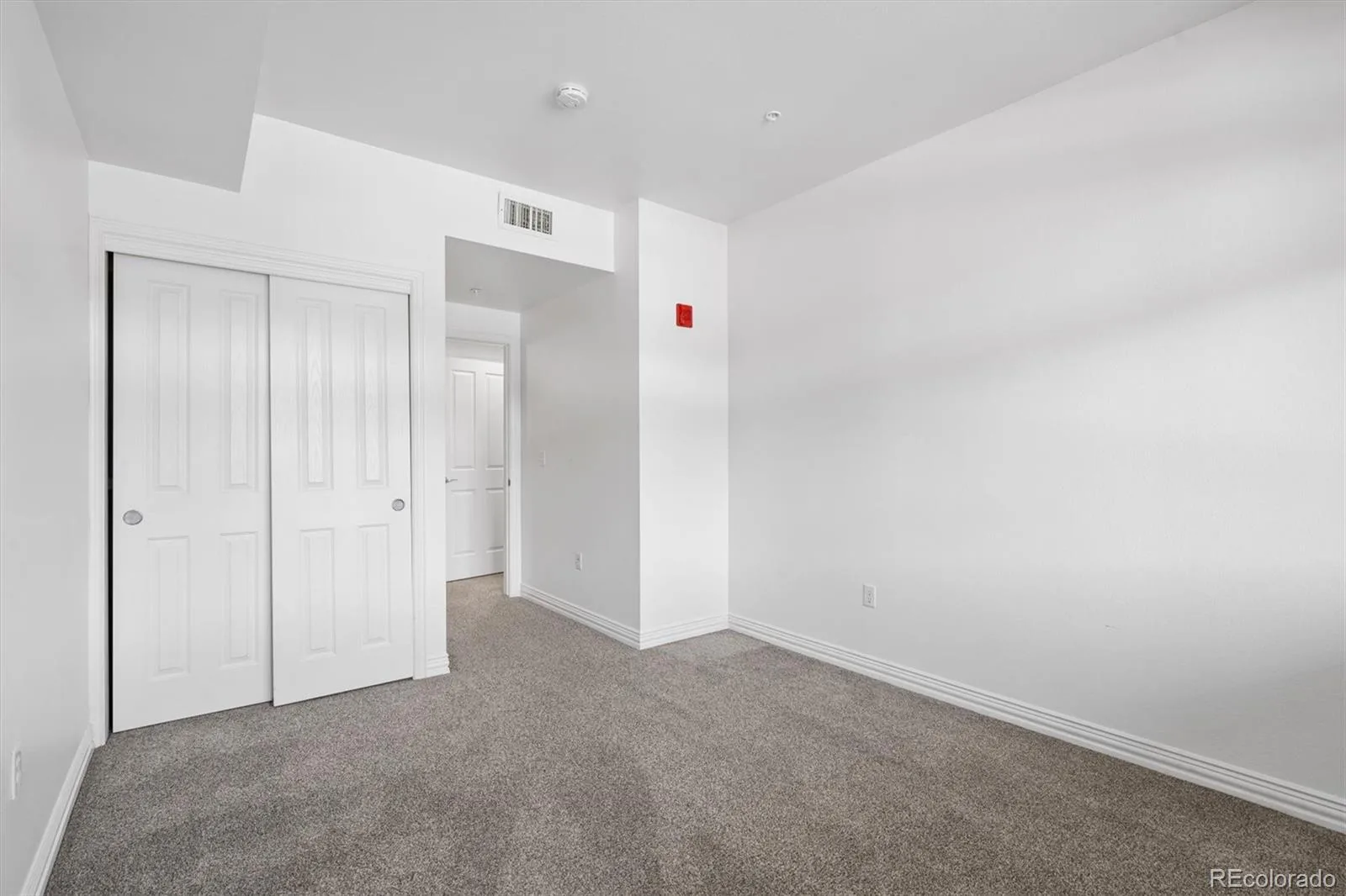2700 E Cherry Creek South Drive #214 Denver CO 80209 | MLS #REC8985460 07312026172813 1600 16