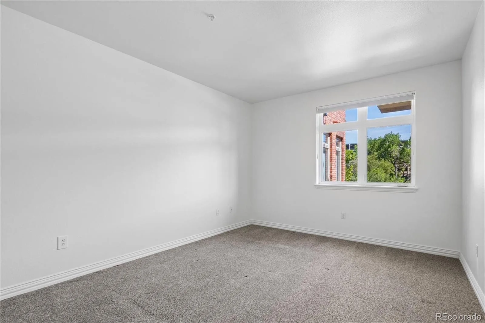 2700 E Cherry Creek South Drive #214 Denver CO 80209 | MLS #REC8985460 07312026172813 1600 18