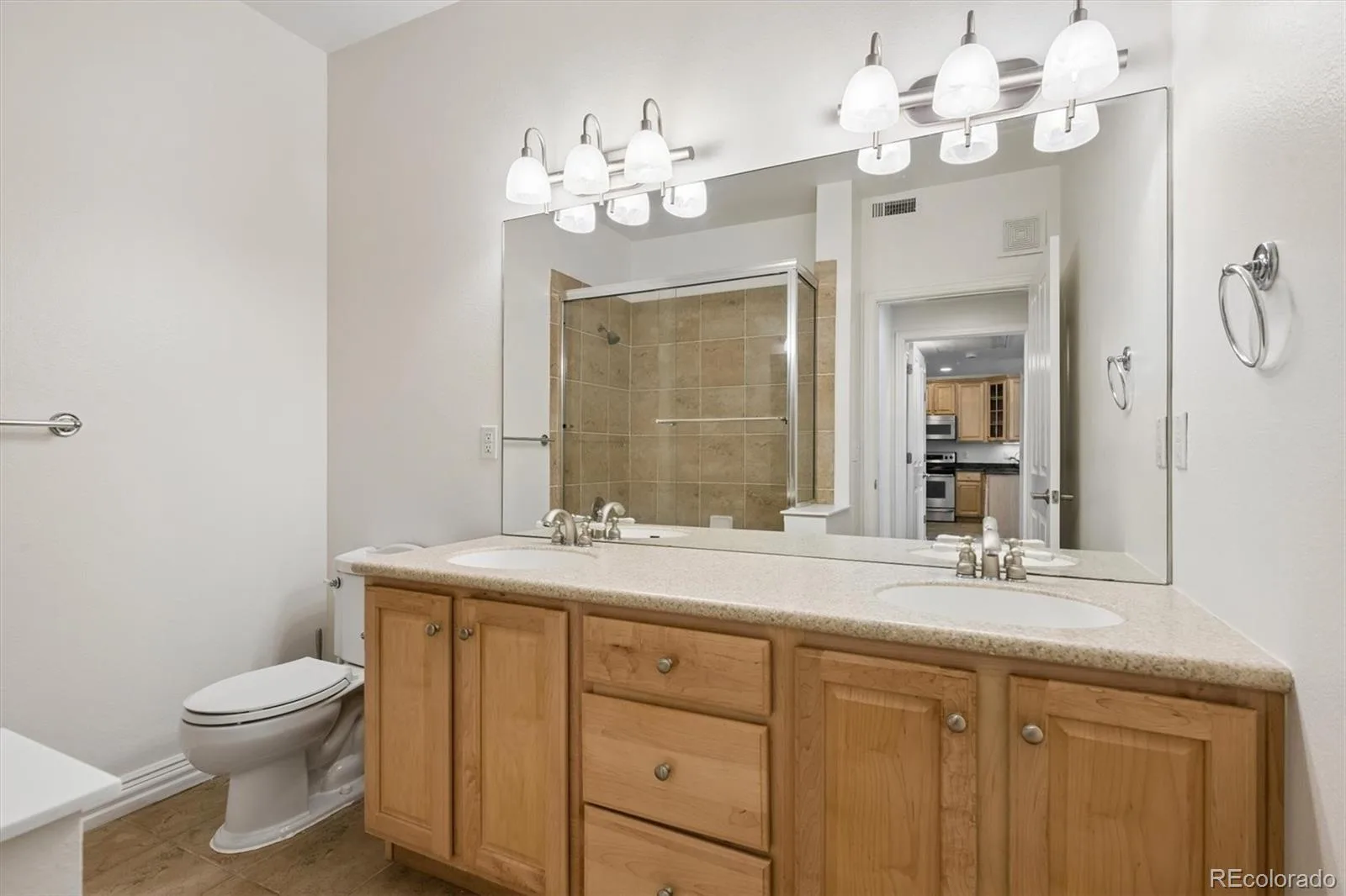 2700 E Cherry Creek South Drive #214 Denver CO 80209 | MLS #REC8985460 07312026172813 1600 22