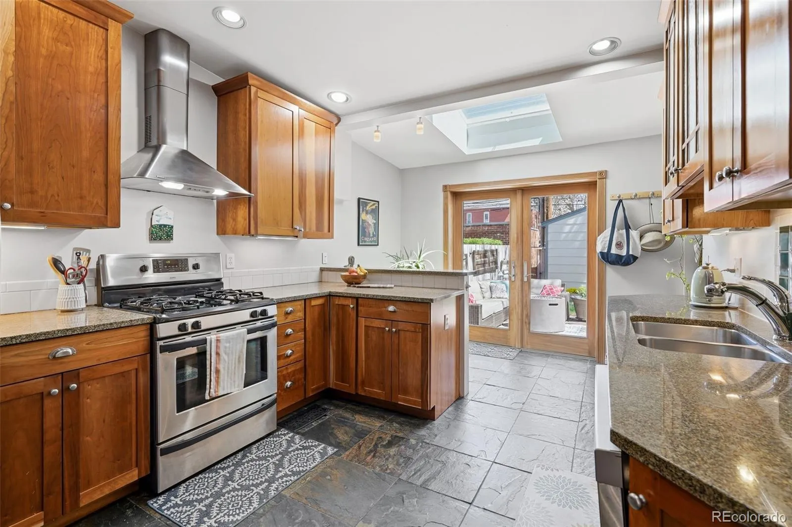 04142026212620 1600 12