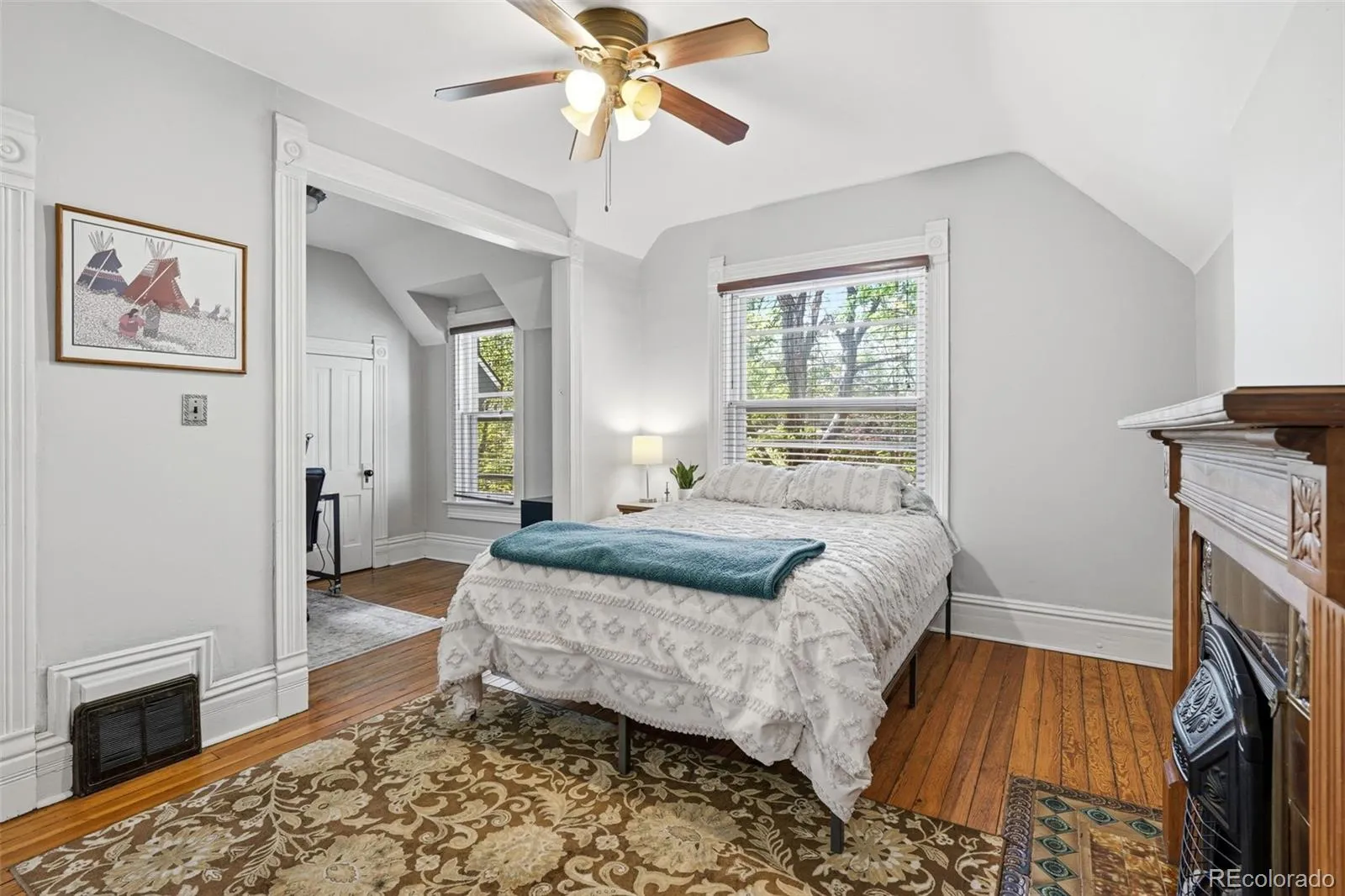 04142026212620 1600 27