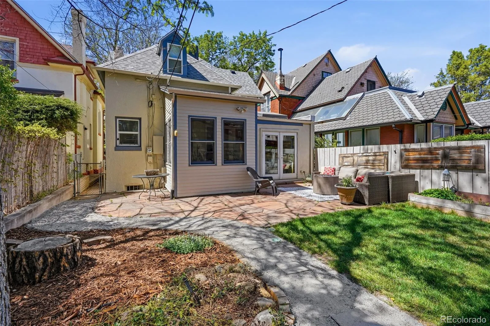 04142026212620 1600 38