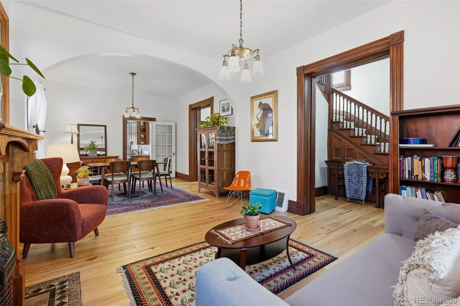 04142026212620 1600 8