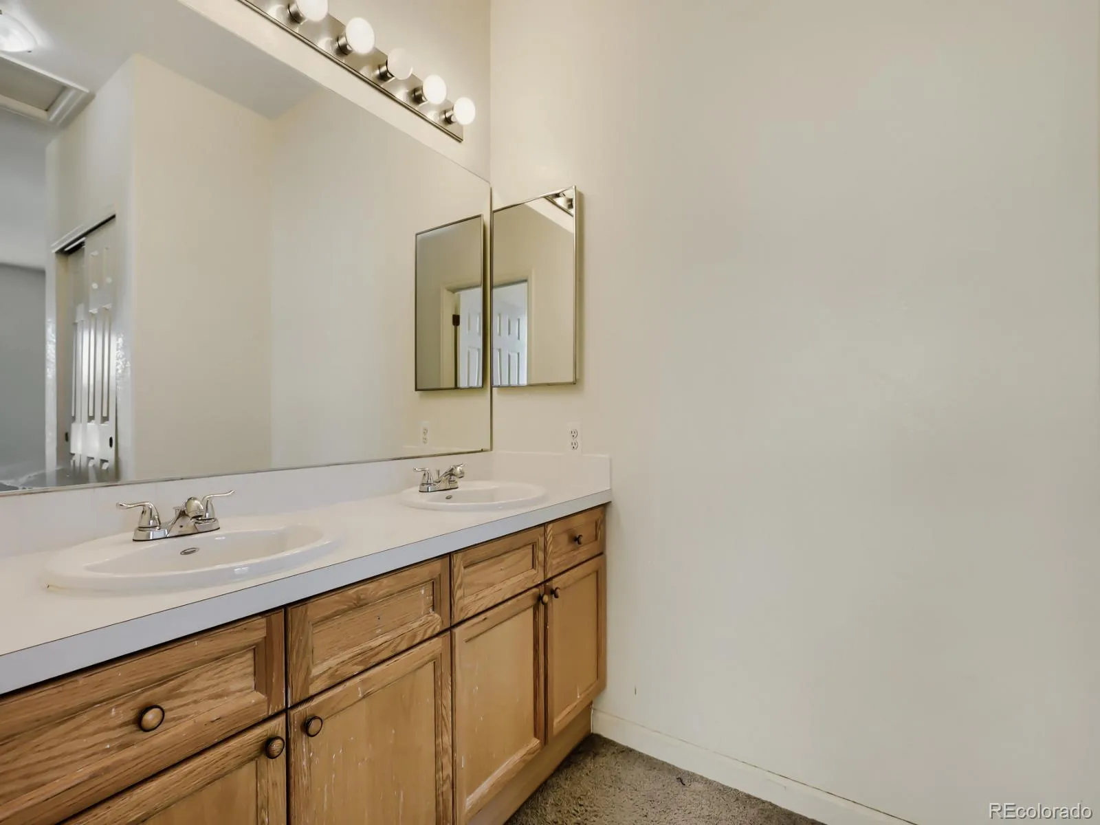 20026 E Lasalle Drive Aurora CO 80013 | MLS #REC8989383 07152026084702 1600 17