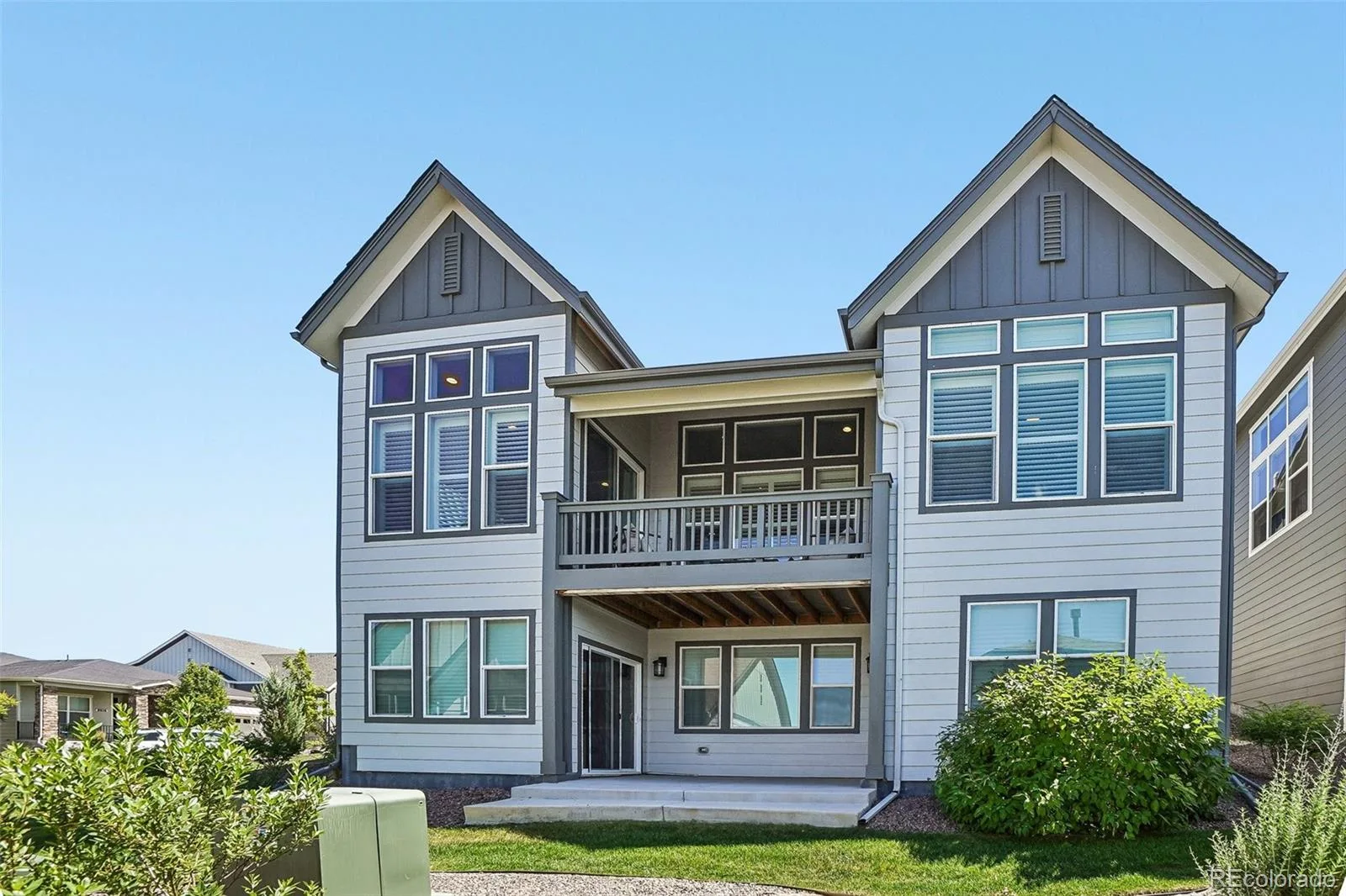 8607 Holman Circle Arvada CO 80005 MLS #REC8989595 06192026040254 1600 27