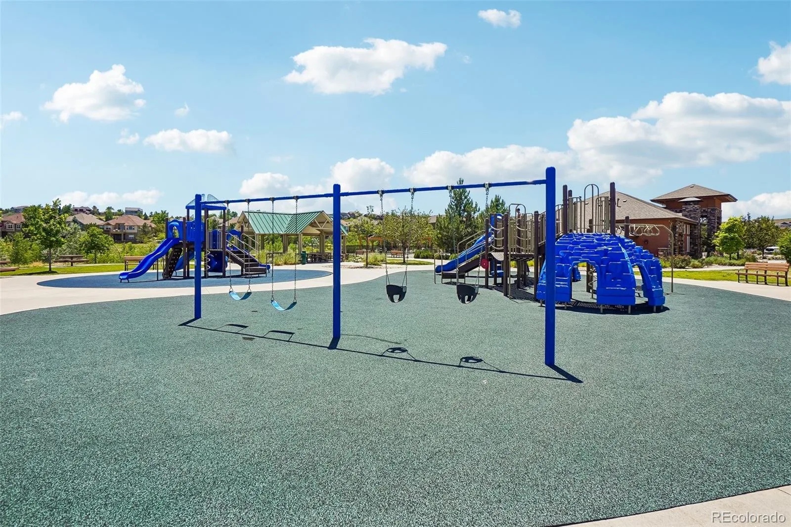 8607 Holman Circle Arvada CO 80005 MLS #REC8989595 06192026040254 1600 44