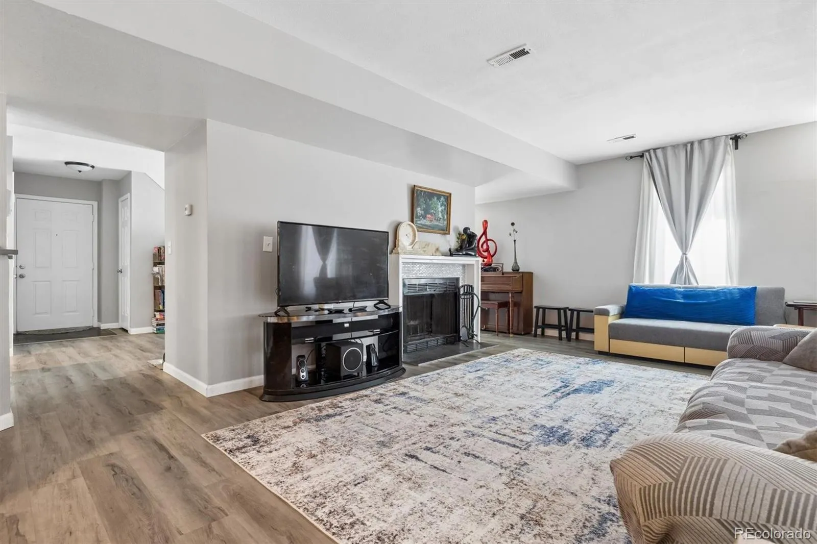 6475 S Dayton Street #106 Englewood CO 80111 MLS #REC8990674 04142026212138 1600 10