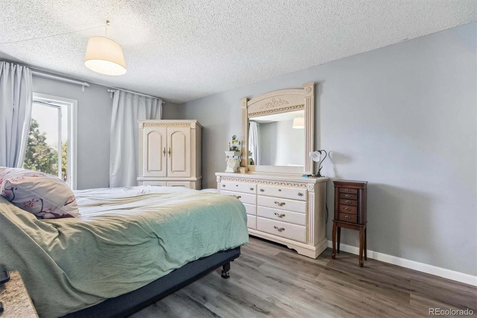 6475 S Dayton Street #106 Englewood CO 80111 MLS #REC8990674 04142026212138 1600 20