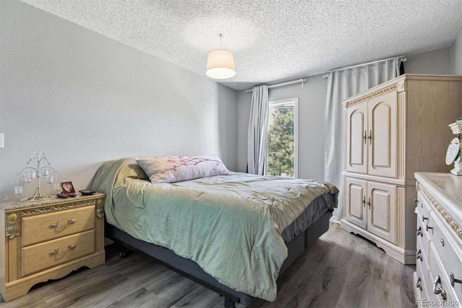 6475 S Dayton Street #106 Englewood CO 80111 MLS #REC8990674 04142026212138 1600 22