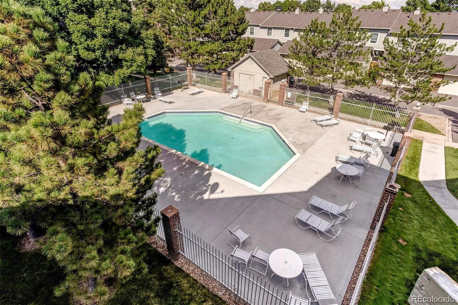 6475 S Dayton Street #106 Englewood CO 80111 MLS #REC8990674 04142026212138 1600 29