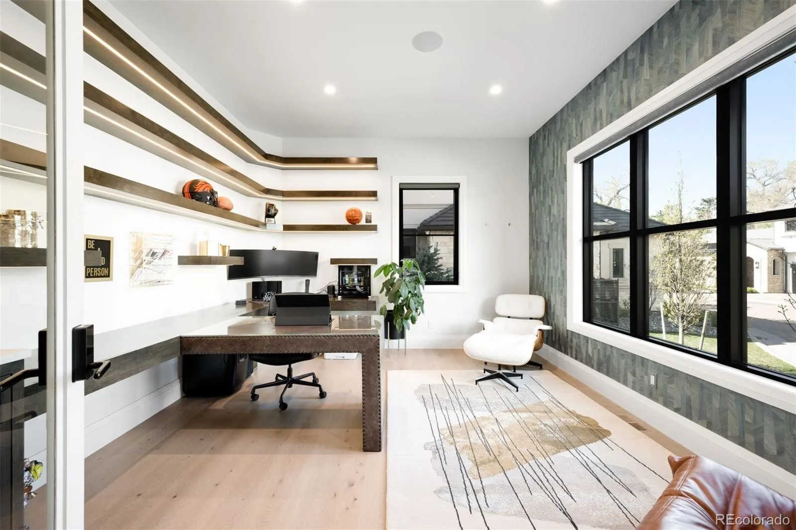 2821 E Cedar Avenue #2 Denver CO 80209 MLS #REC8994624 05152026201420 1600 19