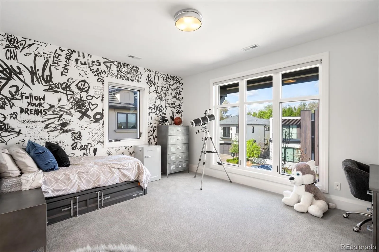 2821 E Cedar Avenue #2 Denver CO 80209 MLS #REC8994624 05152026201420 1600 42