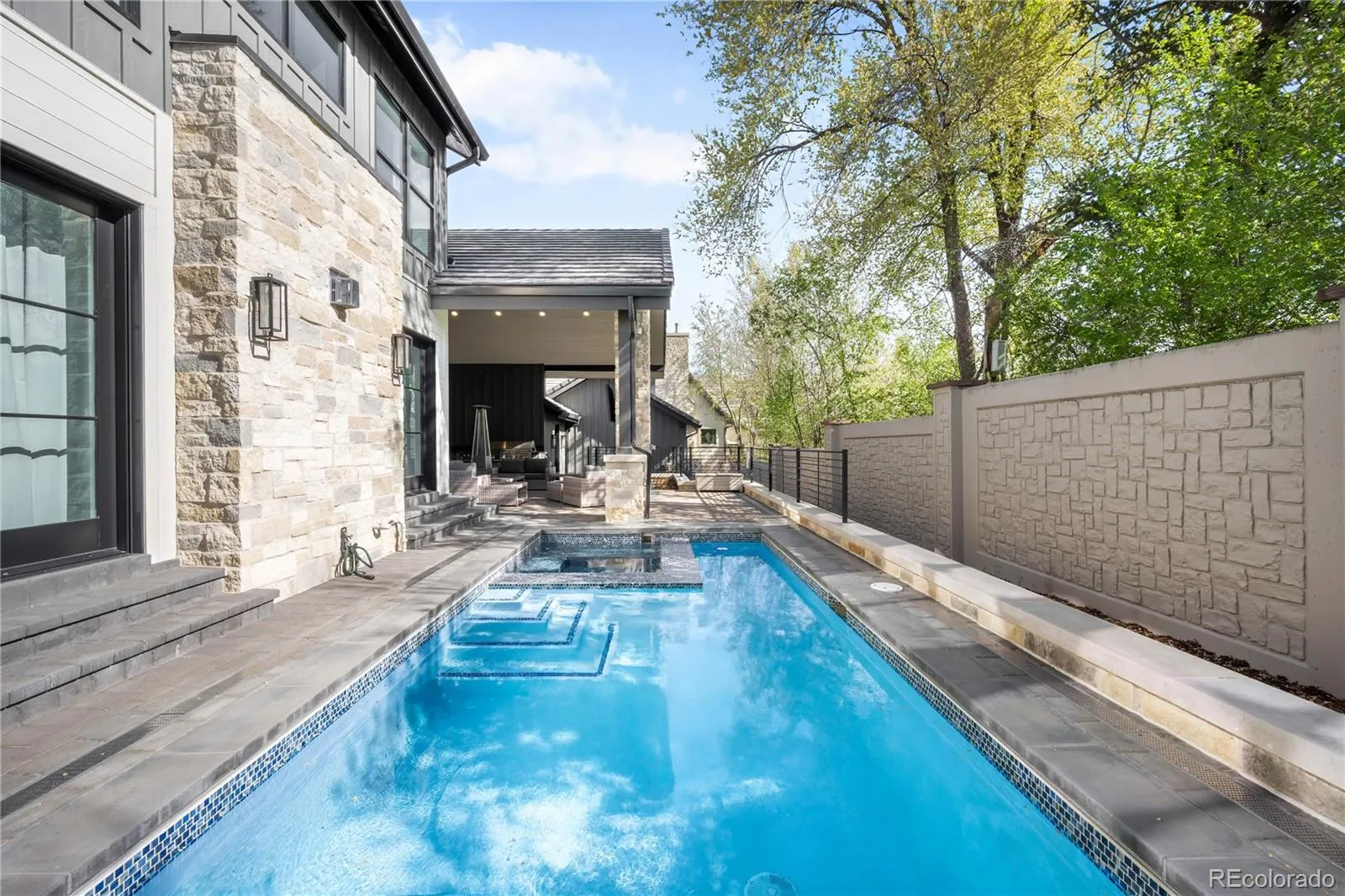 2821 E Cedar Avenue #2 Denver CO 80209 MLS #REC8994624 05152026201420 1600 7