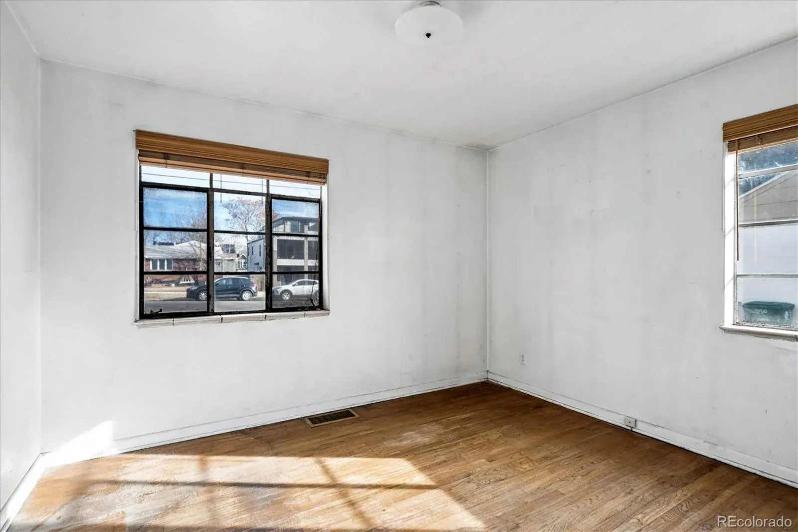 03042026015947 1600 10