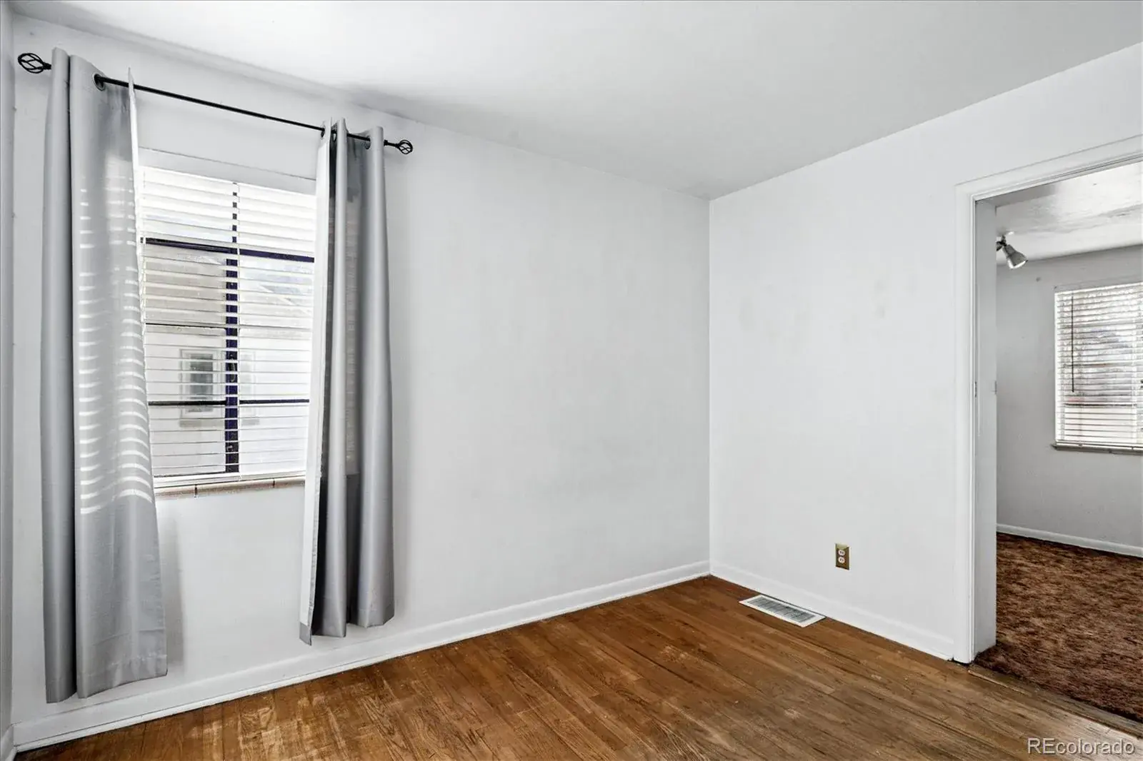 03042026015947 1600 11