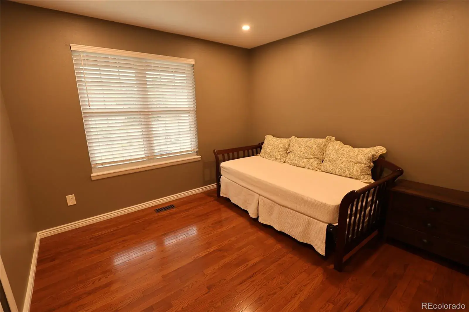 02282026060523 1600 10