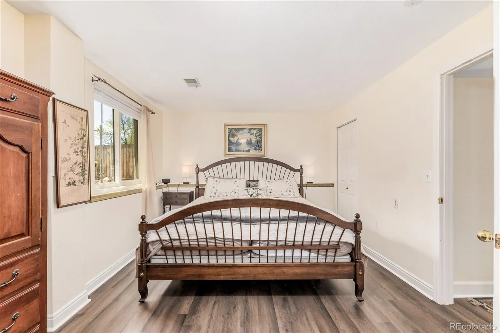 04102026153333 1600 15