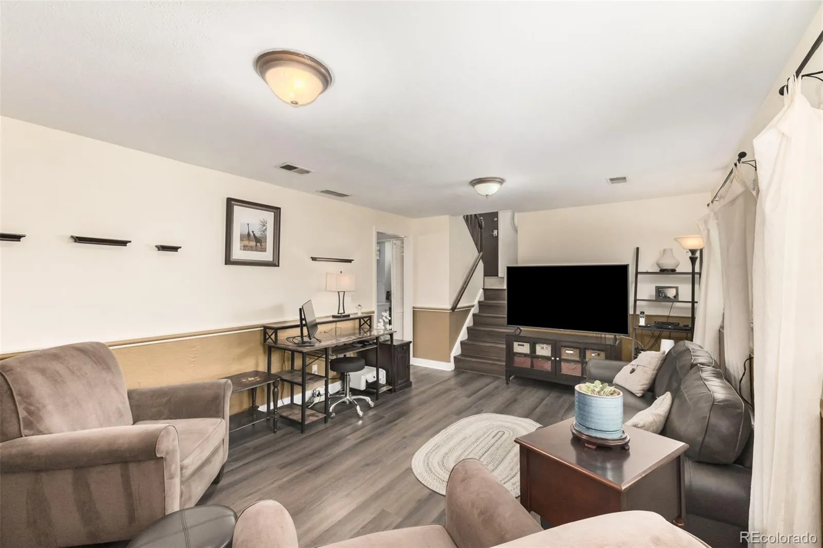 04102026153333 1600 5