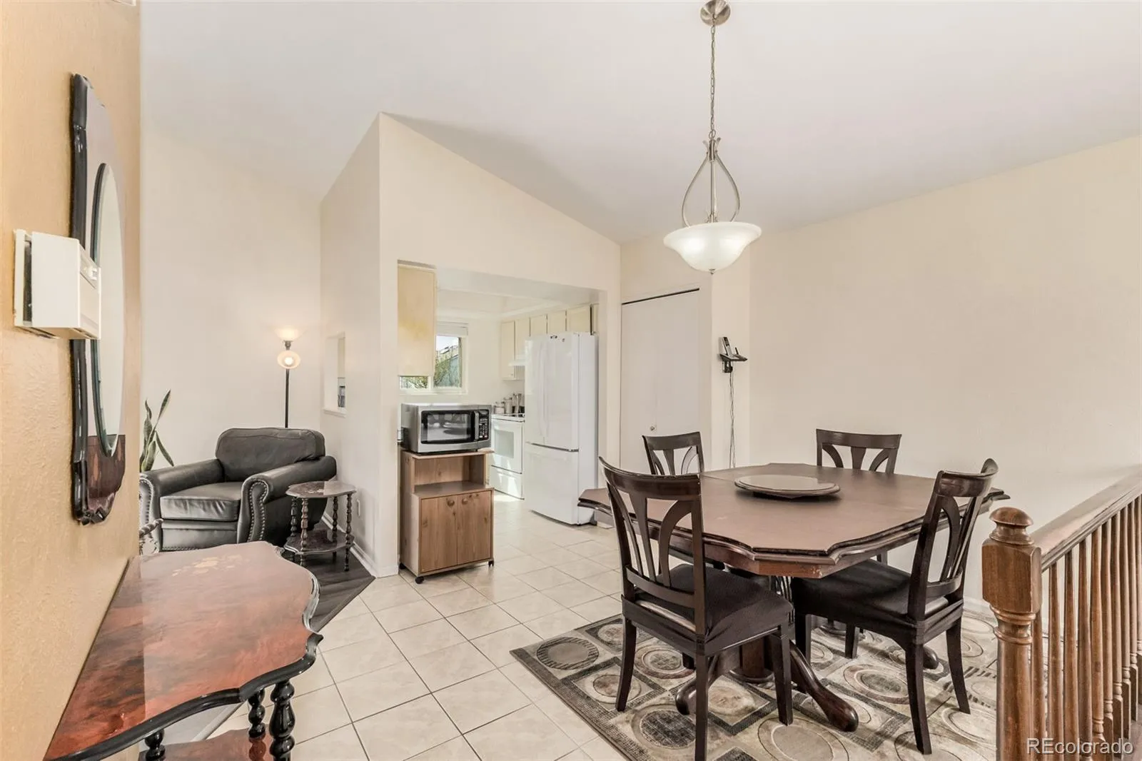 04102026153333 1600 9