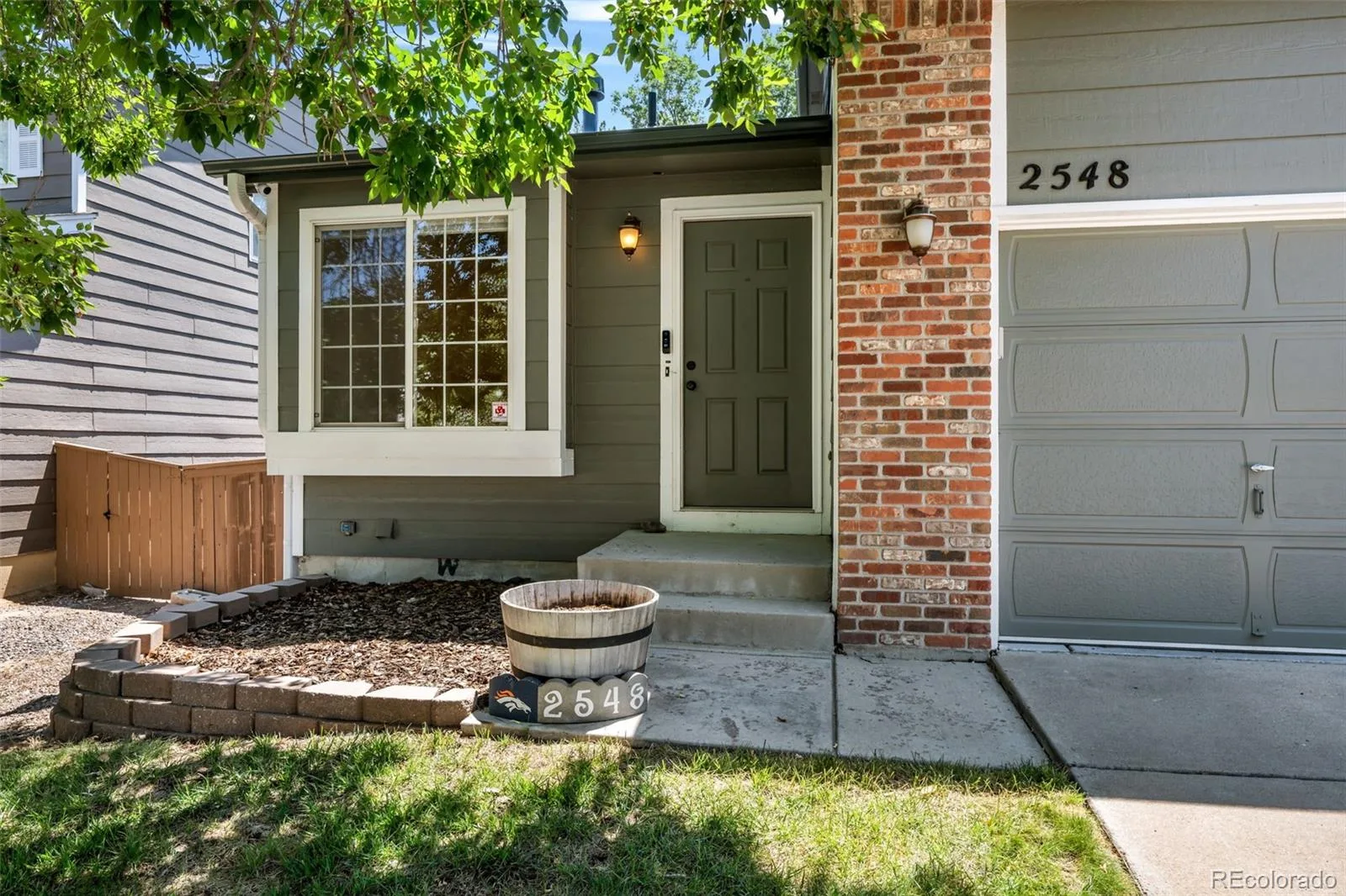 2548 Foothills Canyon Court Littleton CO 80129 | MLS #REC8998261 07302026041602 1600 3