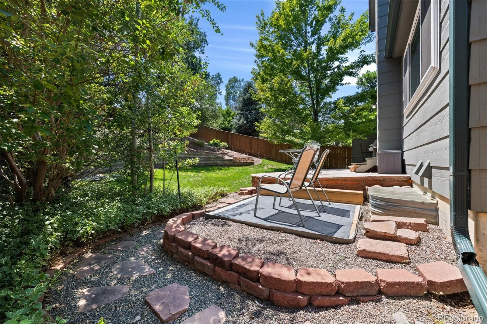 2548 Foothills Canyon Court Littleton CO 80129 | MLS #REC8998261 07302026041602 1600 32