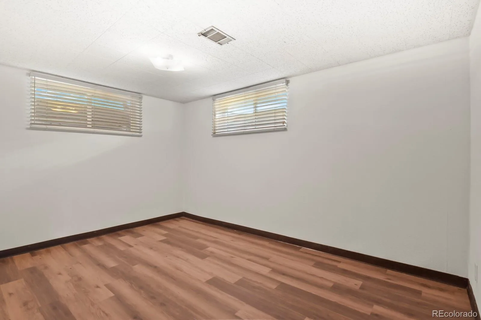 9305 W 52nd Avenue Arvada CO 80002 MLS #REC9000447 06122026074948 1600 12