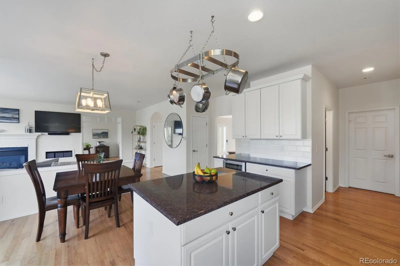 379 Shoreham Circle Castle Pines CO 80108 MLS #REC9001805 04212026170655 1600 17