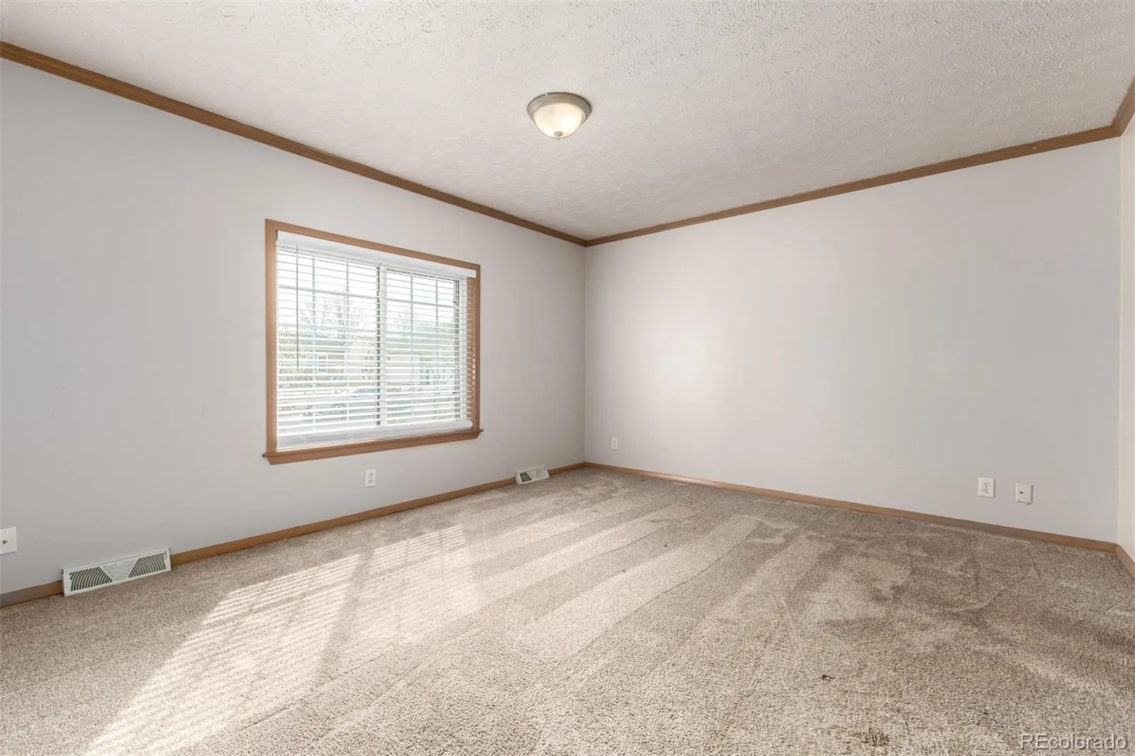 04142026002631 1600 14