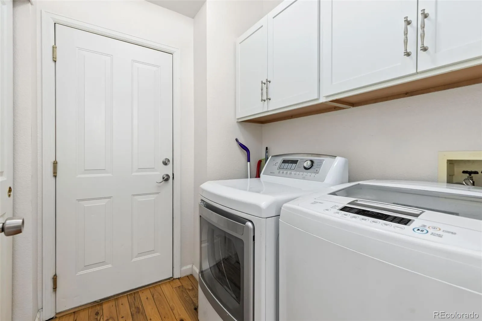 1758 Lake Shore Place Edgewater CO 80214 | MLS #REC9003046 08132026023503 1600 19