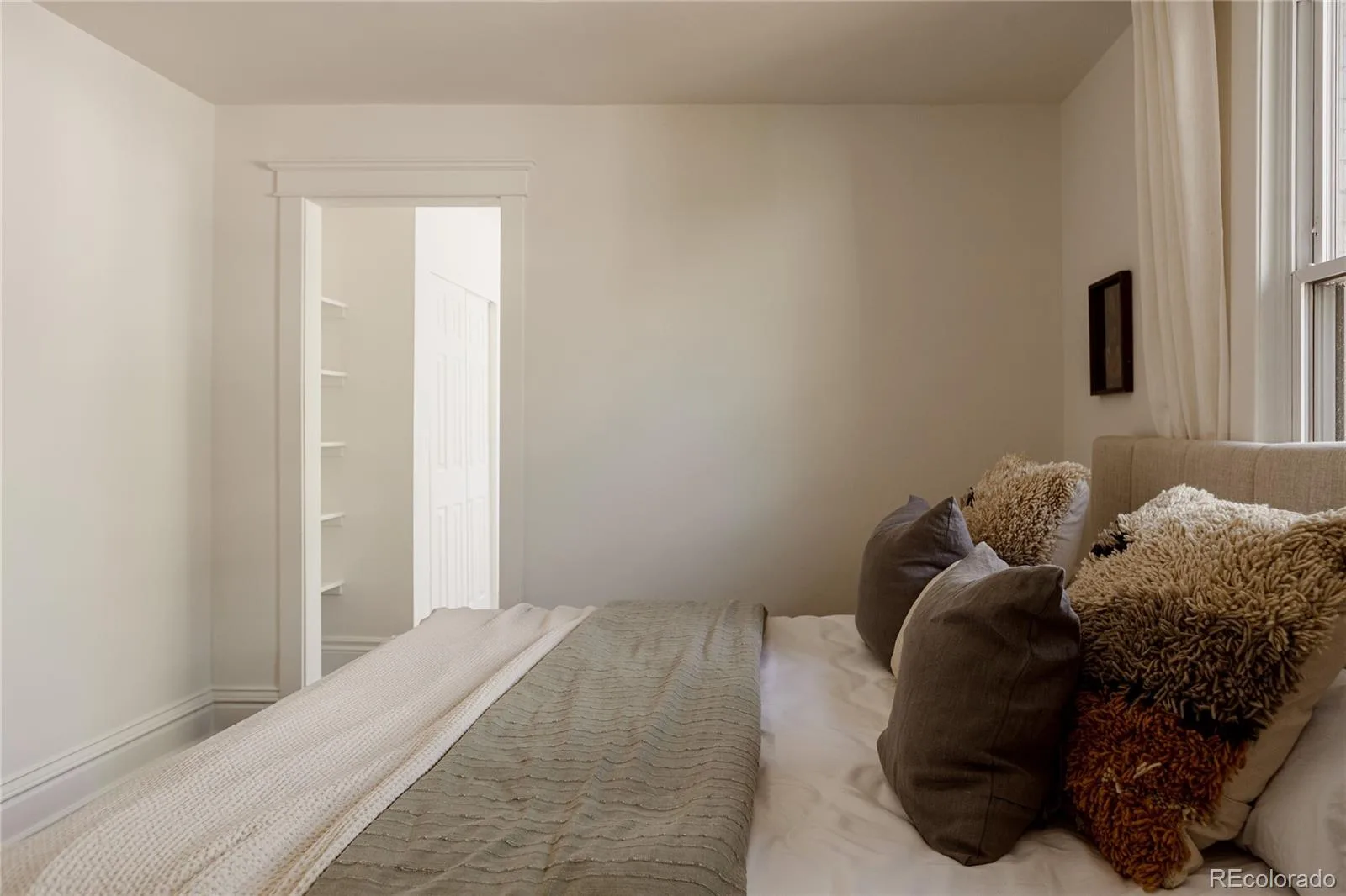 1521 Meade Street Denver CO 80204 | MLS #REC9003464 10152026002007 1600 21