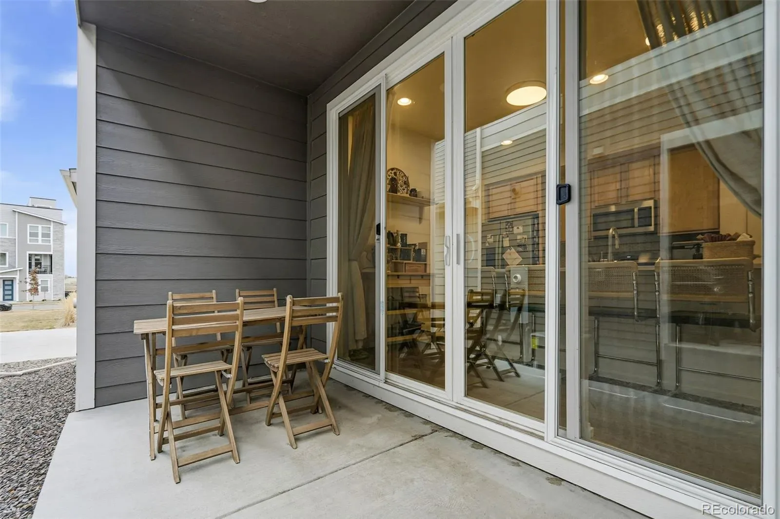 03272026040731 1600 11