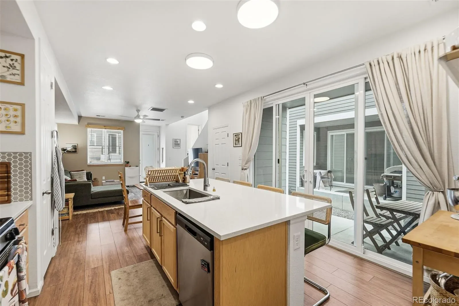 03272026040731 1600 15