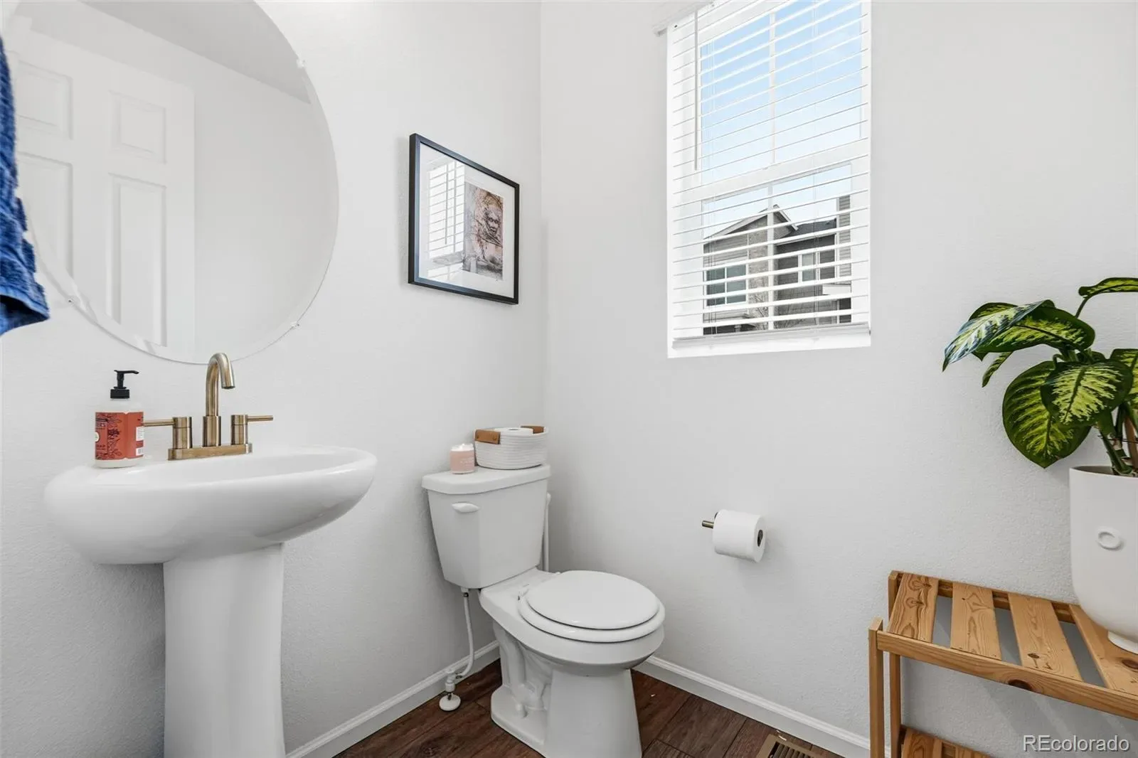 03272026040731 1600 17