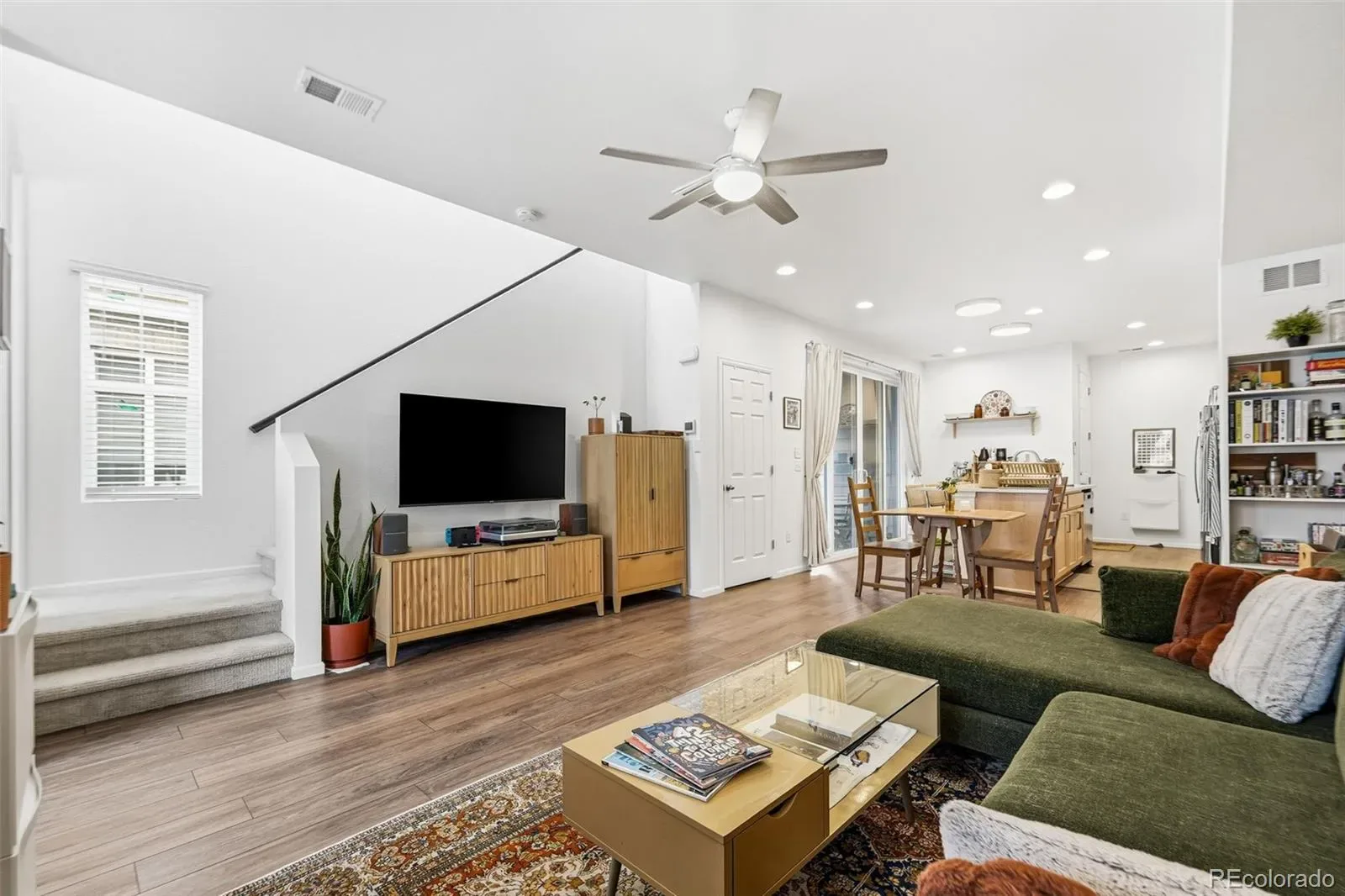 03272026040731 1600 6