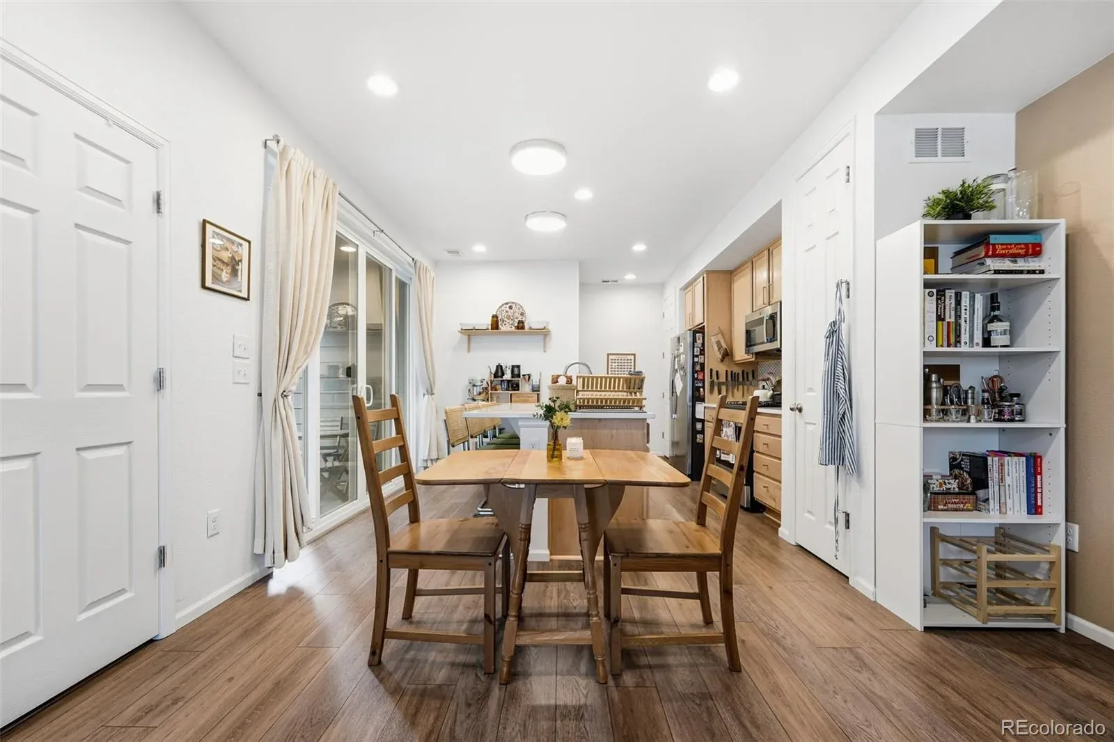 03272026040731 1600 8