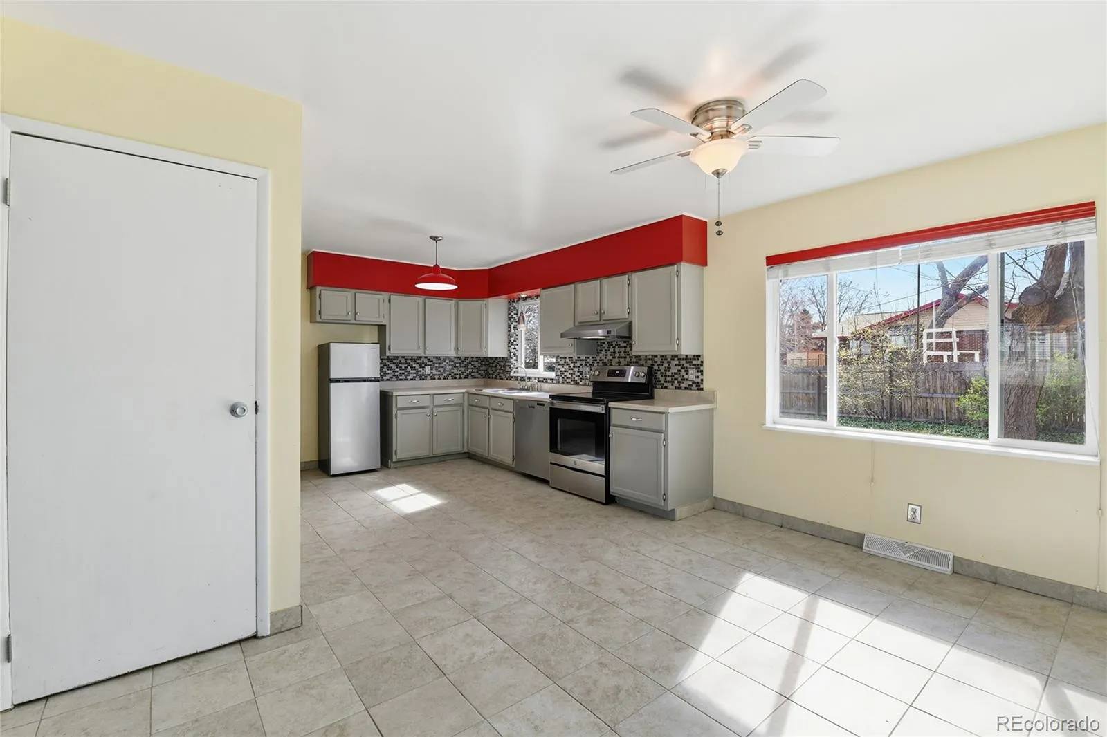 04012026193642 1600 21