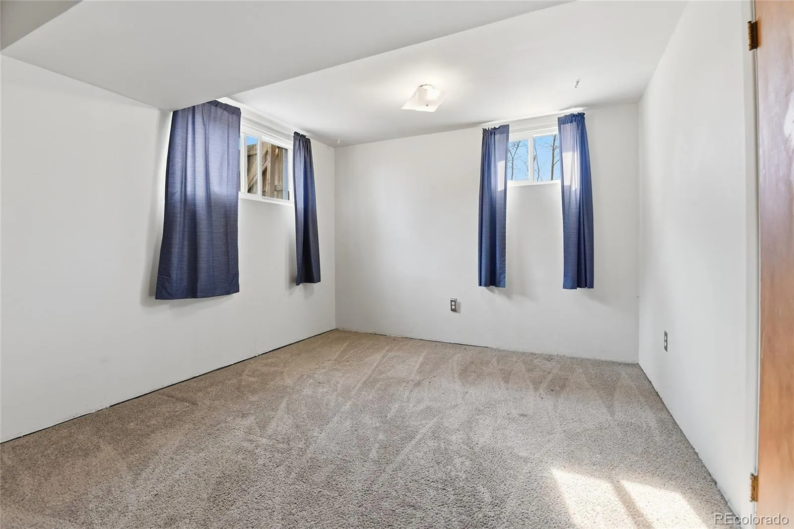 04012026193642 1600 30